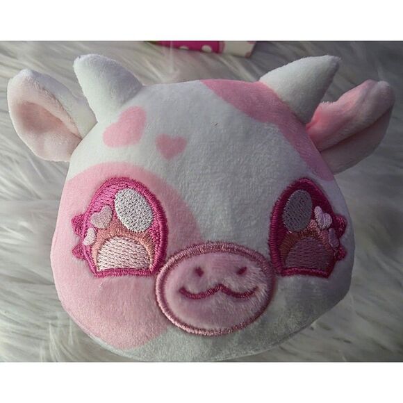 Aphmau Meemeows strawberry cow plush - Picture 1 of 7